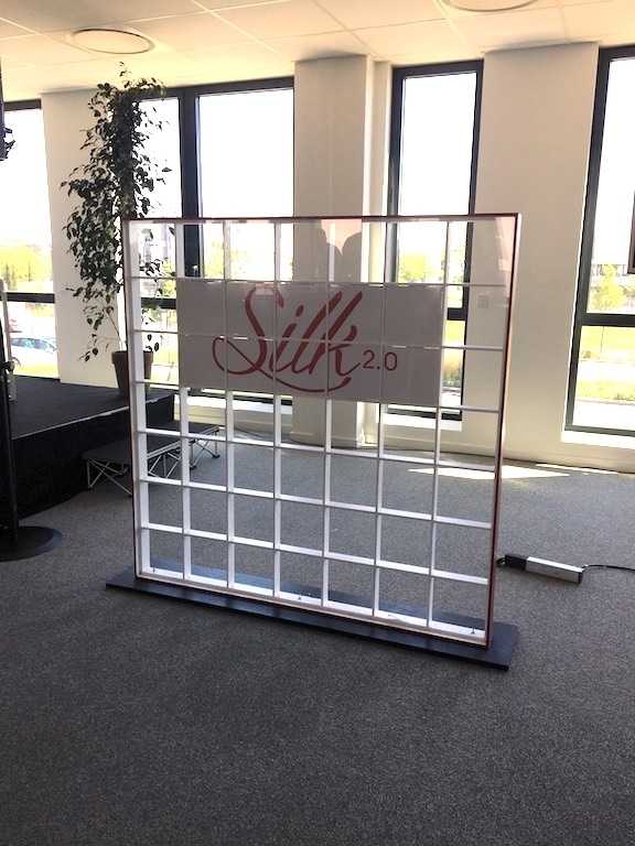Objet pour la pose de la première pierre