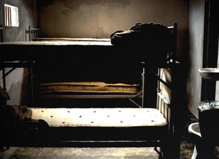 decor-cinema-prison-