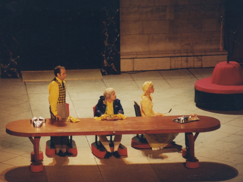 fabrication-accessoires-decors-theatre