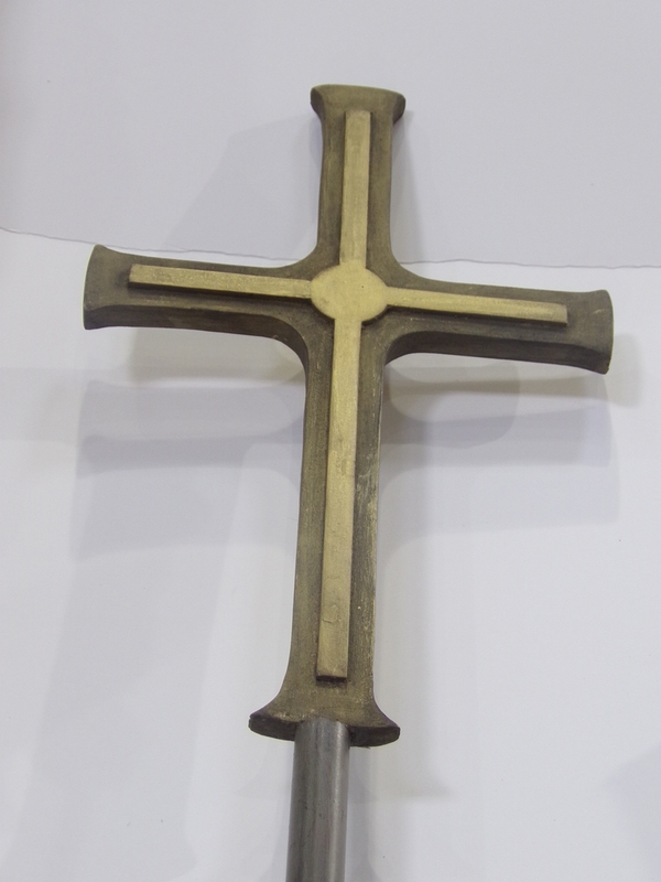 accessoire-spectacle-crucifix